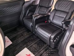 Honda Elysion 2.0L Hybrid Elite Edition - фото 11
