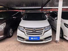 Honda Elysion 2.0L Hybrid Elite Edition - фото 2