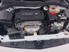 Chevrolet Cruze 1.5L Dual-Clutch Deluxe Edition - ფოტო 10