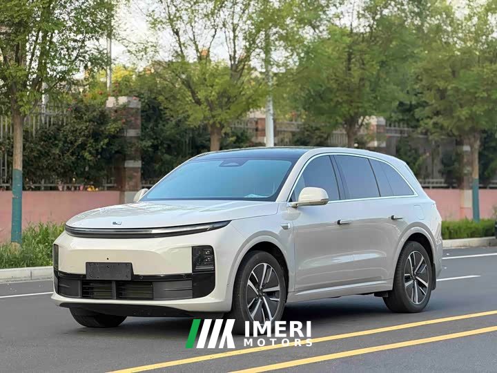 Li Auto L6 2024 Pro - ავტომობილი ჩინეთიდან