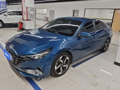 Hyundai Elantra 1.5L CVT Luxury - ფოტო 1