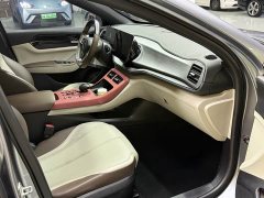 BYD Qin PLUS Champion Edition DM-i 55KM Leading - ფოტო 12