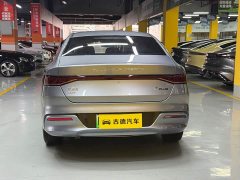 BYD Qin PLUS Champion Edition DM-i 55KM Leading - ფოტო 6
