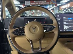 Avatr Lantu Dreamchaser PHEV AWD Flagship Kunpeng Edition - ფოტო 8