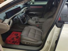 IM Motors Zhiji L6 Pro Max - ფოტო 9