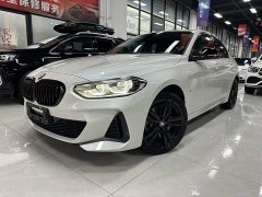 BMW 1 Series Facelift 125i M Sport Night Edition - ფოტო 1