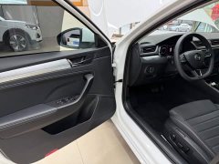 Skoda Superb Facelift TSI280 DSG Premium Edition - photo 8