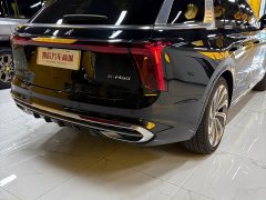 FAW Red Flag E-HS9 660km Range Flagship Edition Four-Seater - ფოტო 3