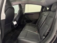 Tesla Model Y Rear-Wheel Drive - ფოტო 6