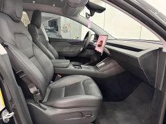 Tesla Model Y Rear-Wheel Drive - ფოტო 8