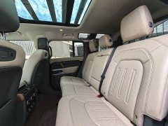 Land Rover Defender 2020 110 P400 HSE - ფოტო 15
