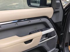 Land Rover Defender 2020 110 P400 HSE - ფოტო 4