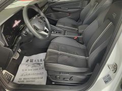 Volkswagen Golf 2021 280TSI DSG 30th Anniversary Edition - ფოტო 9