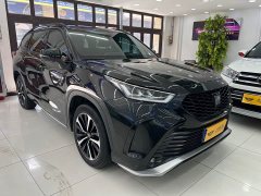 Toyota Crown Land Cruiser Crown Venza 2.5L HEV AWD Premium - фото 1