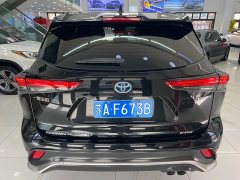 Toyota Crown Land Cruiser Crown Venza 2.5L HEV AWD Premium - фото 9