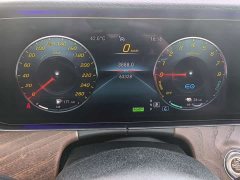 Mercedes-Benz E-Class New Energy 2022 E 350 e L Plug-in Hybrid Sedan - ფოტო 10