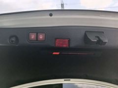 Mercedes-Benz E-Class New Energy 2022 E 350 e L Plug-in Hybrid Sedan - ფოტო 15