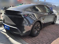 Tesla Model Y Rear-Wheel Drive Launch Edition - ფოტო 3
