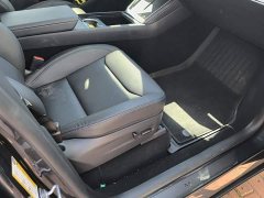 Tesla Model Y Rear-Wheel Drive Launch Edition - ფოტო 8
