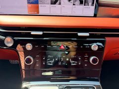 Genesis G80 2.5T AWD Luxury - photo 12