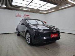 Tesla Model Y Long Range All-Wheel Drive Launch Edition - ფოტო 2