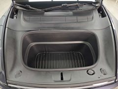 Tesla Model Y Long Range All-Wheel Drive Launch Edition - ფოტო 8