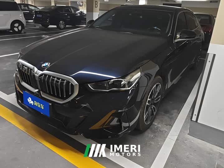 BMW 5 Series Facelift 525Li M Sport Package - ავტომობილი ჩინეთიდან