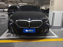 BMW 5 Series Facelift 525Li M Sport Package - ფოტო 2