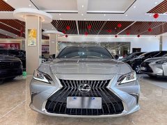 Lexus ES 200 Premium Edition - ფოტო 2