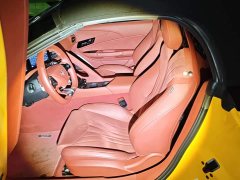 SAIC MG Cyberster 2024 520km Legend AWD Red Soft Top - ფოტო 9