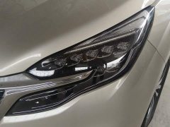 Buick GL8 ES Luxe 653T Prestige - ფოტო 5
