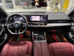 BMW 5 Series 525Li M Sport Package - ფოტო 5