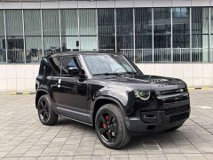 Land Rover Defender 90 3.0T P400 HSE - ფოტო 3