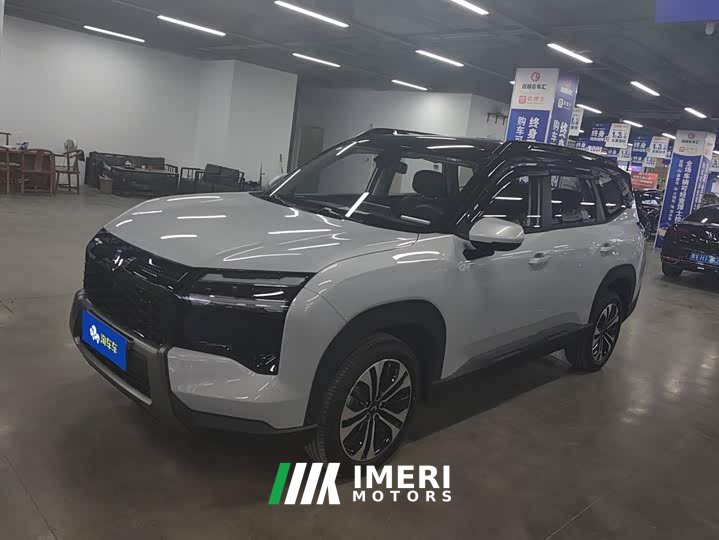 Wuling Starlight 560 1.5T 6MT Comfort - ავტომობილი ჩინეთიდან