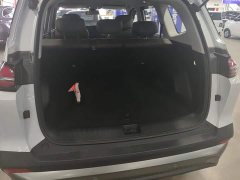 Wuling Starlight 560 1.5T 6MT Comfort - ფოტო 4