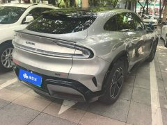 Xiaomi YU7 Four-Wheel Drive Max Edition - ფოტო 3