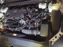 Toyota Camry Hybrid 2.5L HG Luxury - ფოტო 10
