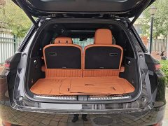Li Auto L9 2024 Pro - ფოტო 4