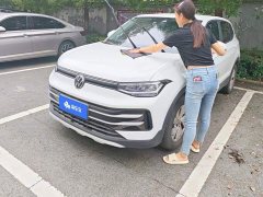 Volkswagen Touareg 2025 Sharp 1.5L Sharp Pro - ფოტო 1