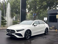 Mercedes-Benz A-Class A 200 L Fashion Edition - ფოტო 1