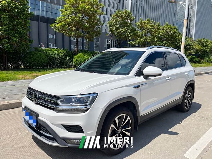 Volkswagen Touareg 330TSI AWD Luxury Edition - ავტომობილი ჩინეთიდან