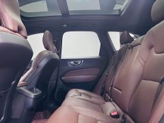 Volvo XC60 2023 B5 AWD Smart Remote Luxury Edition - ფოტო 10