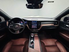 Volvo XC60 2023 B5 AWD Smart Remote Luxury Edition - ფოტო 11