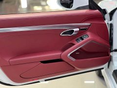 Porsche 718 Boxster 2.0T - ფოტო 8