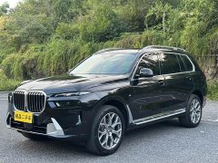 BMW X7 xDrive40i Premier Luxury Package - ფოტო 1