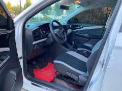 Volkswagen Jetta VS5 280TSI Manual Entry-Level - ფოტო 4