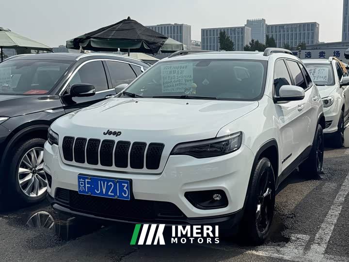 Jeep Freedom Light Liberty Light 2.0T AWD 80th Anniversary Edition