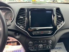 Jeep Freedom Light Liberty Light 2021 2.0T AWD 80th Anniversary Edition - ფოტო 7