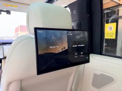 Land Rover Range Rover 3.0L V6 400PS Genesis Extended Wheelbase - ფოტო 15