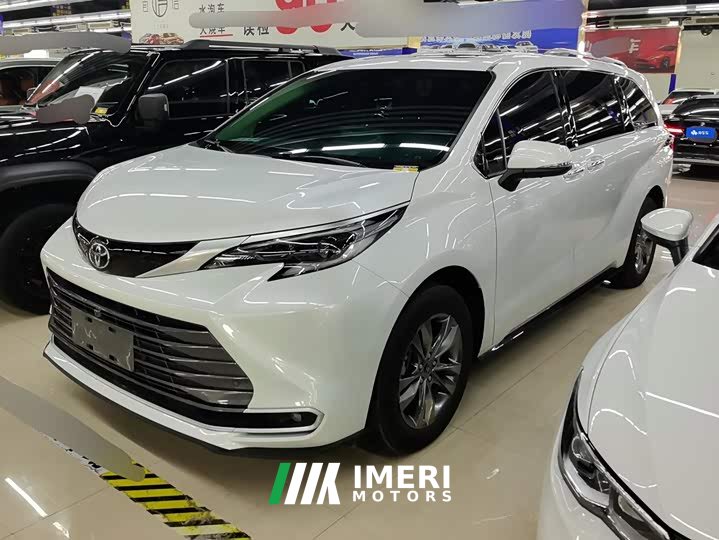 Toyota Sienna 2.5L Hybrid AWD Premium Edition